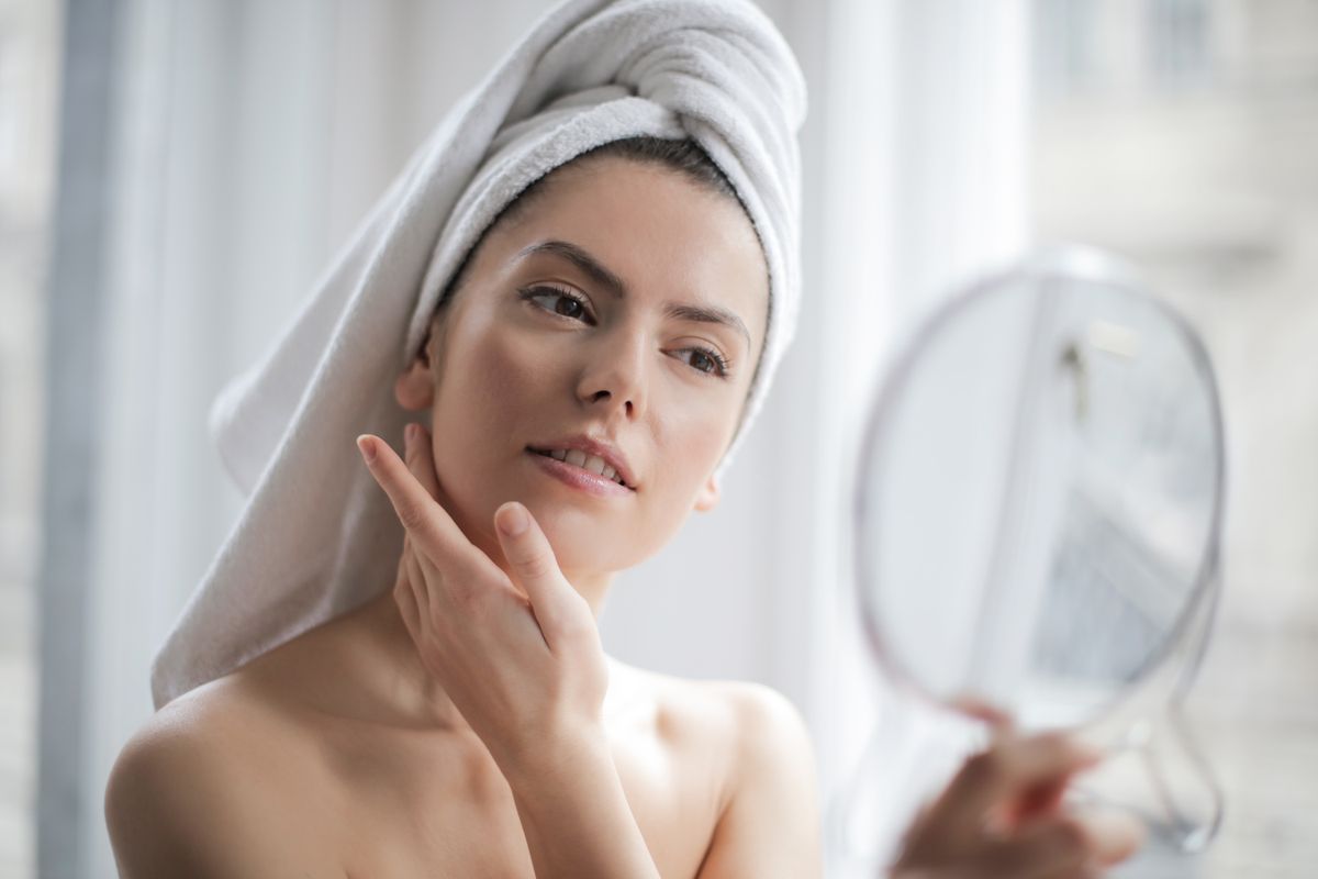 Microneedling + Exosomas en Valiente Estudio de Belleza